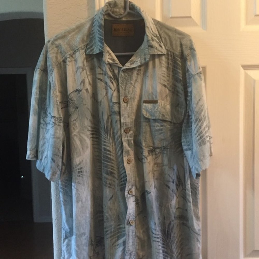 Magellan Button Down Tropical Shirt L